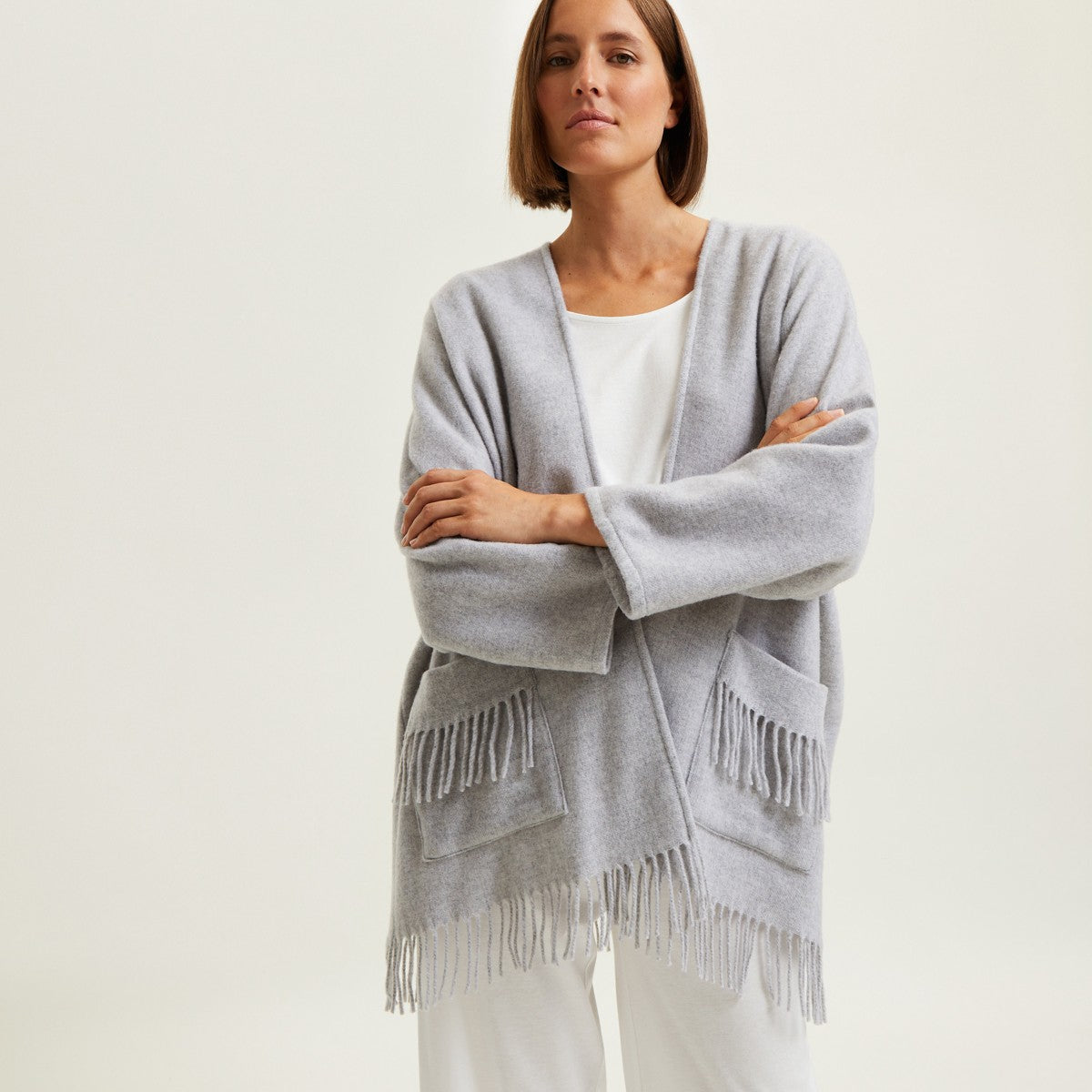 Laurence Tavernier Poncho Court Eponyme